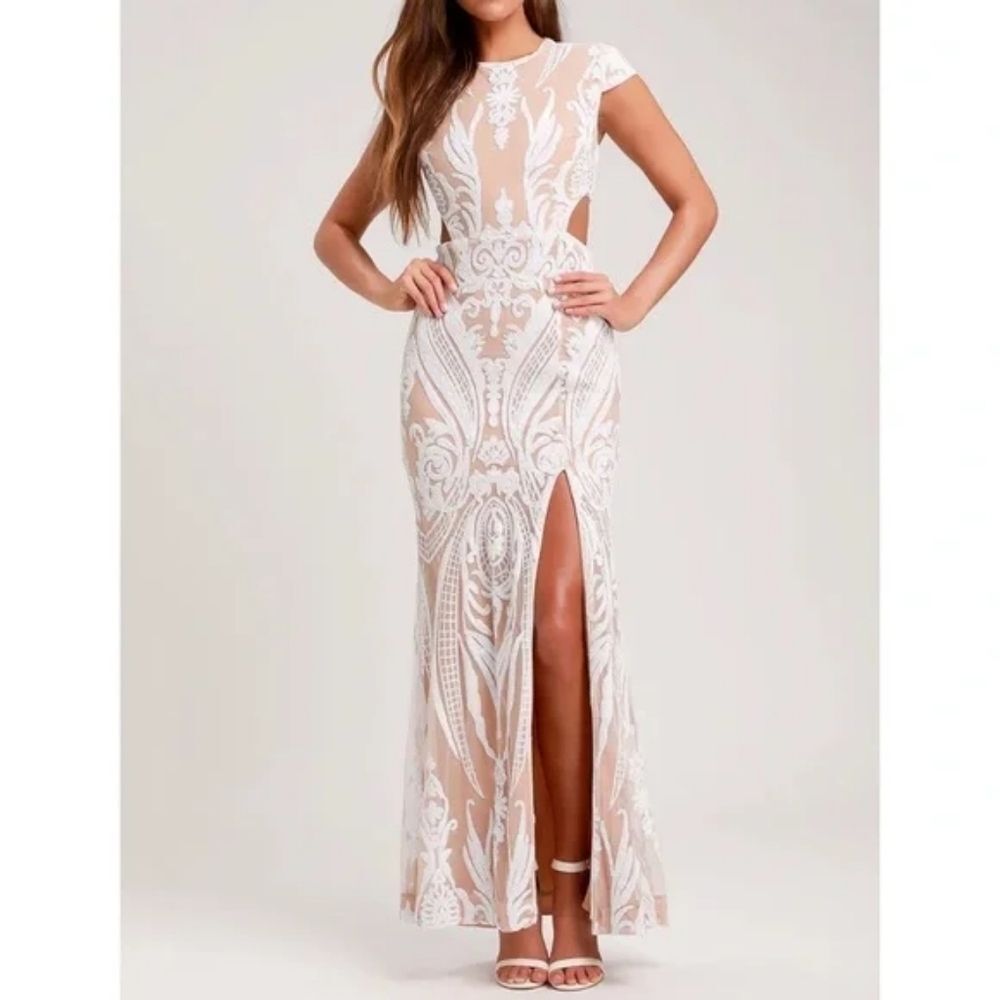 Elegant White Maxi Dress